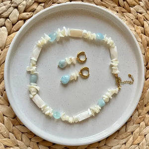 ACQUAMARE - collana in madreperla e acquamarina - OE!