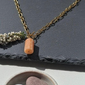 Collana Catena Oro con Pendente Orange Calcite – Pietra Naturale Made in Italy - OE!