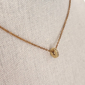 Collana in Acciaio Placcato Oro 18K con Pendente Bullone e Zirconi - OE!