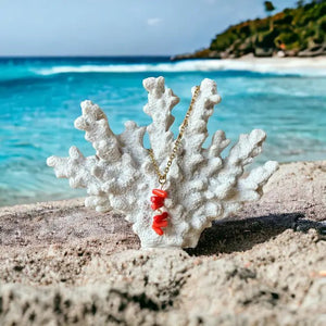 COSMOPOLITAN - Collana in corallo bamboo e perle di fiume - OE!