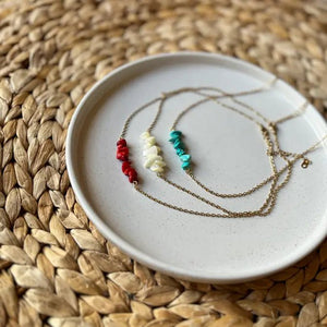 FRAMMENTI MARINI - Collana con chips di pietre preziose naturali - OE!