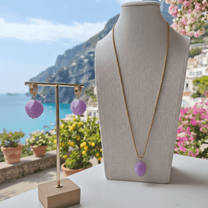 Glicine lucente collana in acciaio e oro 18K e giada lilla