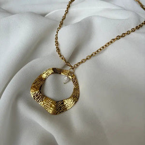 GOLDEN SUMMER – Collana con pendente in oro e perla - OE!