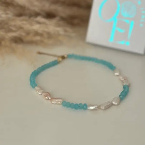 INCASTRI CELESTI - Collare di perle Keshi con perline di cristallo - OE!