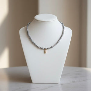 PERLUNE - Collana di Perle con Pendente in Ottone Placcato Oro e Zirconi – Gioiello Elegante Made in Italy - OE!