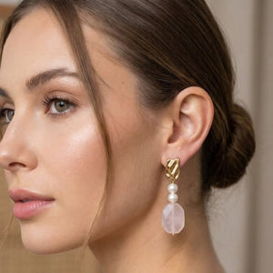 Rose Quartz Leaf orecchini di quarzo rosa naturale e perle - OE!