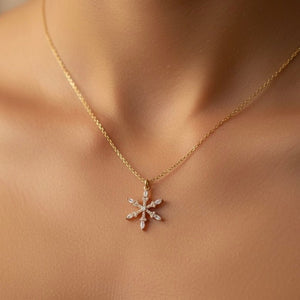 SNOWFLAKE – COLLANA ORO CON PENDENTE IN ZIRCONIA - OE!