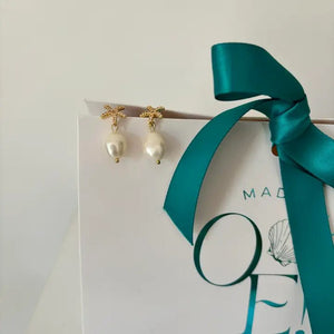 Starfish - Orecchini Pendenti con Stella Marina e Perla - OE!