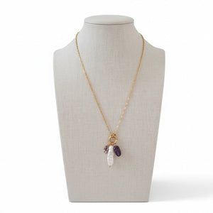 Violessence - Collana Artigianale Made in Italy - Ametista, Perla Barocca e cristallo viola, Placcato Oro 18K. - OE!