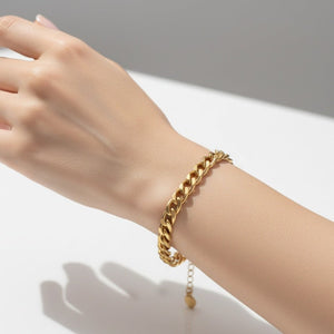18K GOLD PLATED FLAT CHAIN BRACELET - OE!