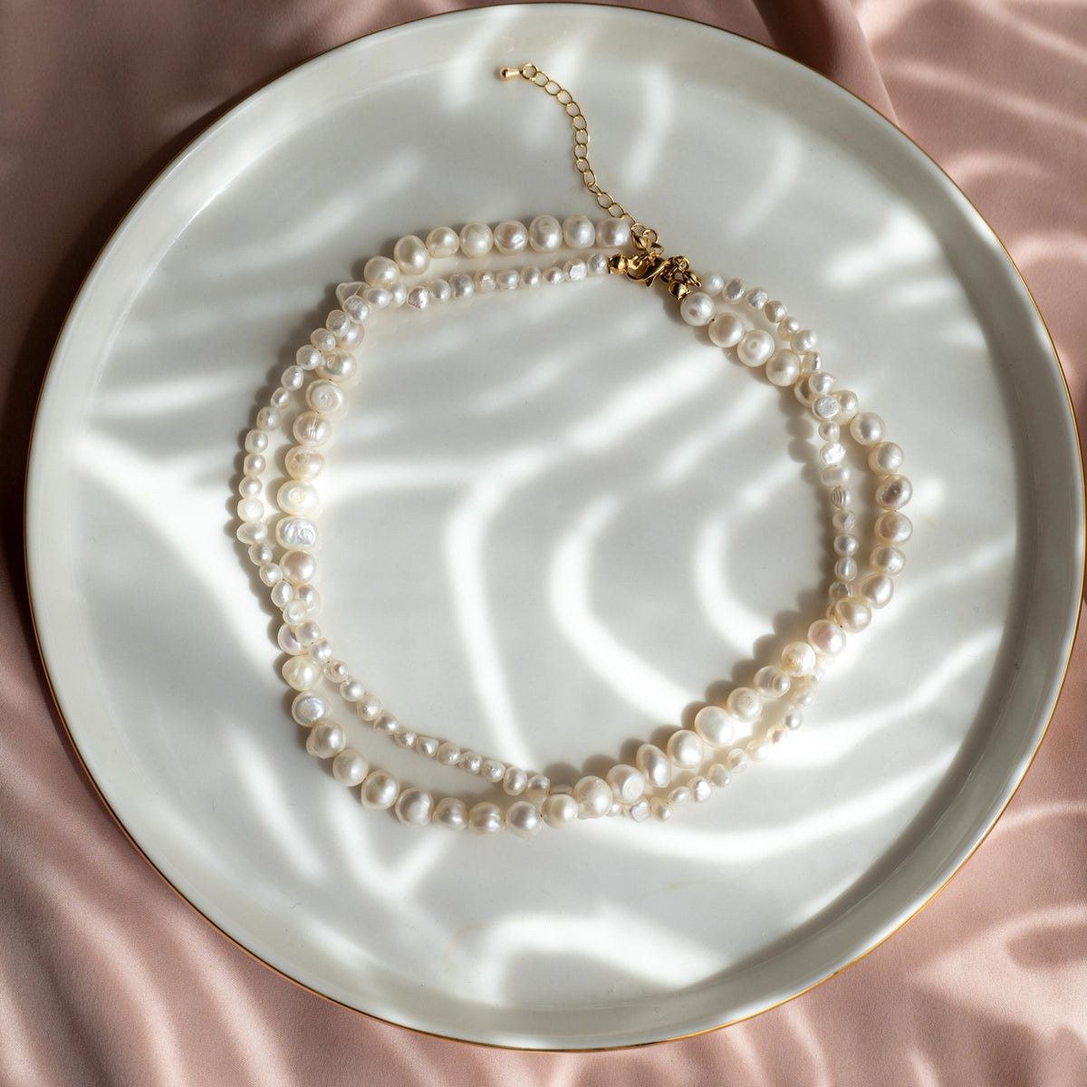 ABBRACCIO - Collana doppio filo perle - OE!