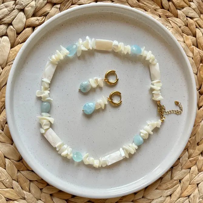 ACQUAMARE - collana in madreperla e acquamarina - OE!