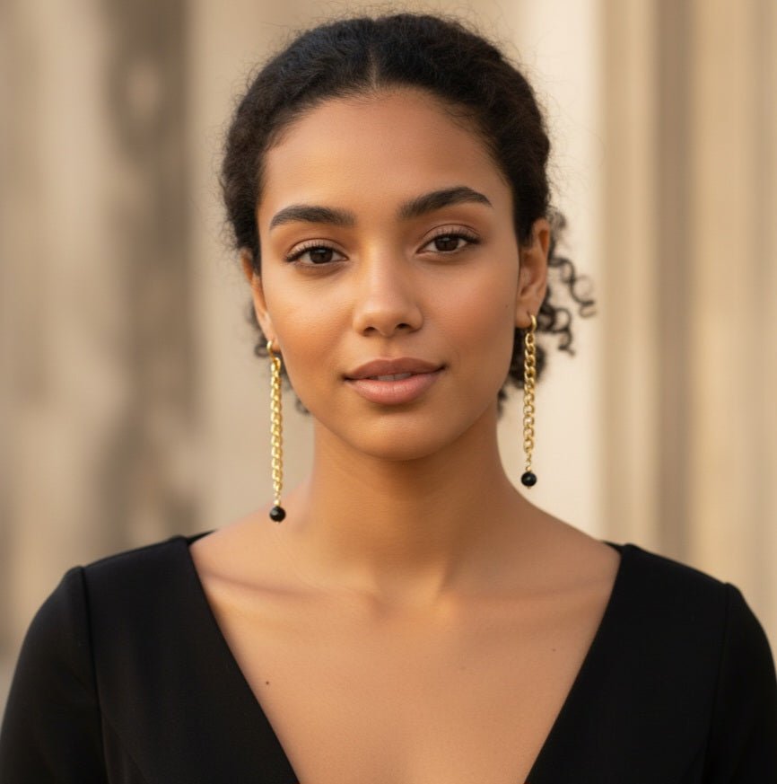 BLACK CRYSTAL - orecchini a cerchio con catena e cristallo - OE!