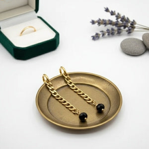 BLACK CRYSTAL - orecchini a cerchio con catena e cristallo - OE!