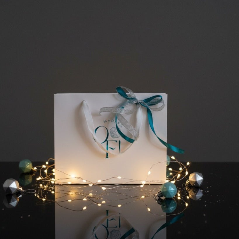 Borsa Velvet Crown - Velluto, Catena Oro &amp; Spilla in Cristalli - artigianale Made in Italy - OE!