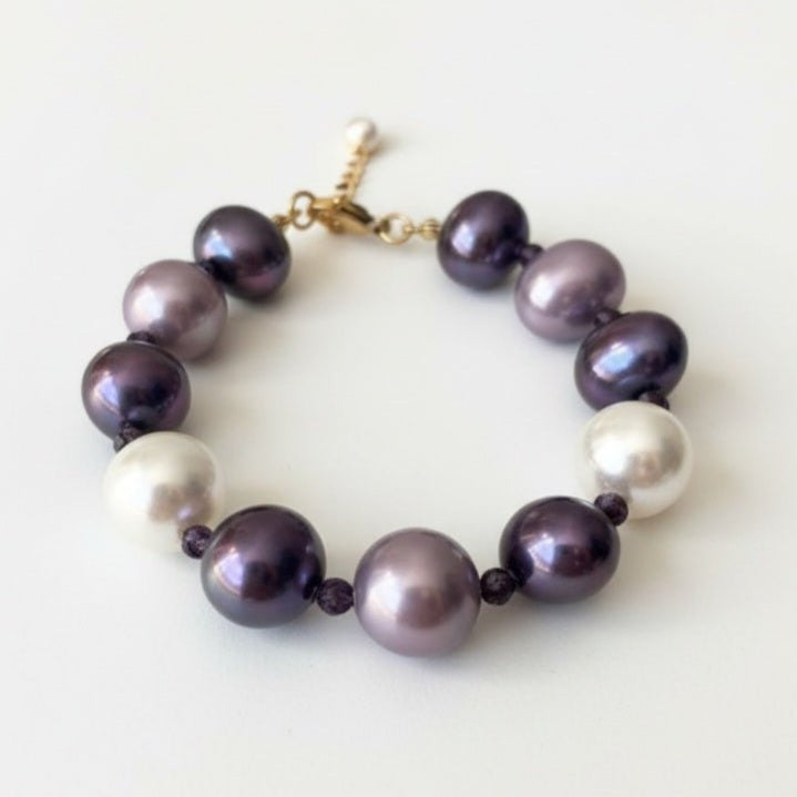 Bracciale con perle di Maiorca viola - OE!