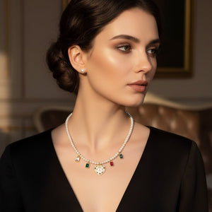 Collana con perle naturali e ciondolo cuore smaltato con zirconi - OE!