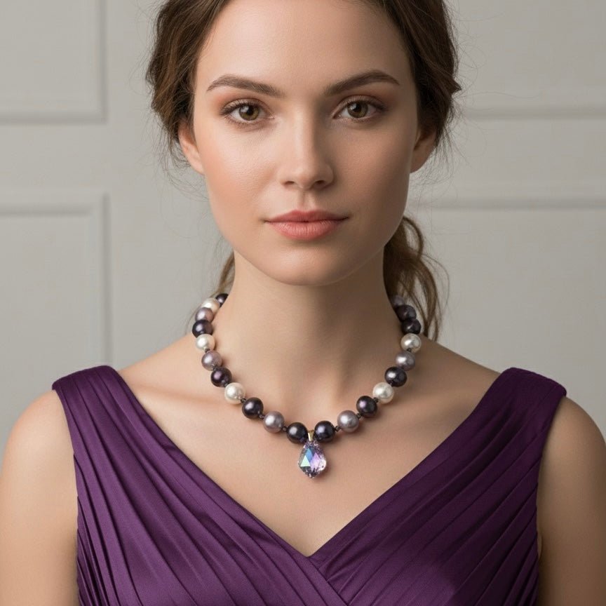 Collana con perle oceaniche e pendente in vetro mezzo cristallo - OE!