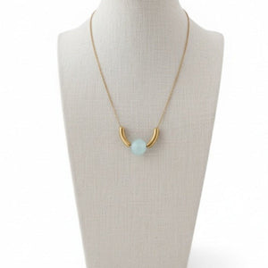 Collana Elegante con Ciondolo in Cristallo Azzurro e Oro - Gioielli Minimal Made in Italy - OE!