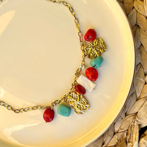 CONCHIGLIE ROSSE - collana e pendenti in acciaio placcato oro e pietre natural - OE!