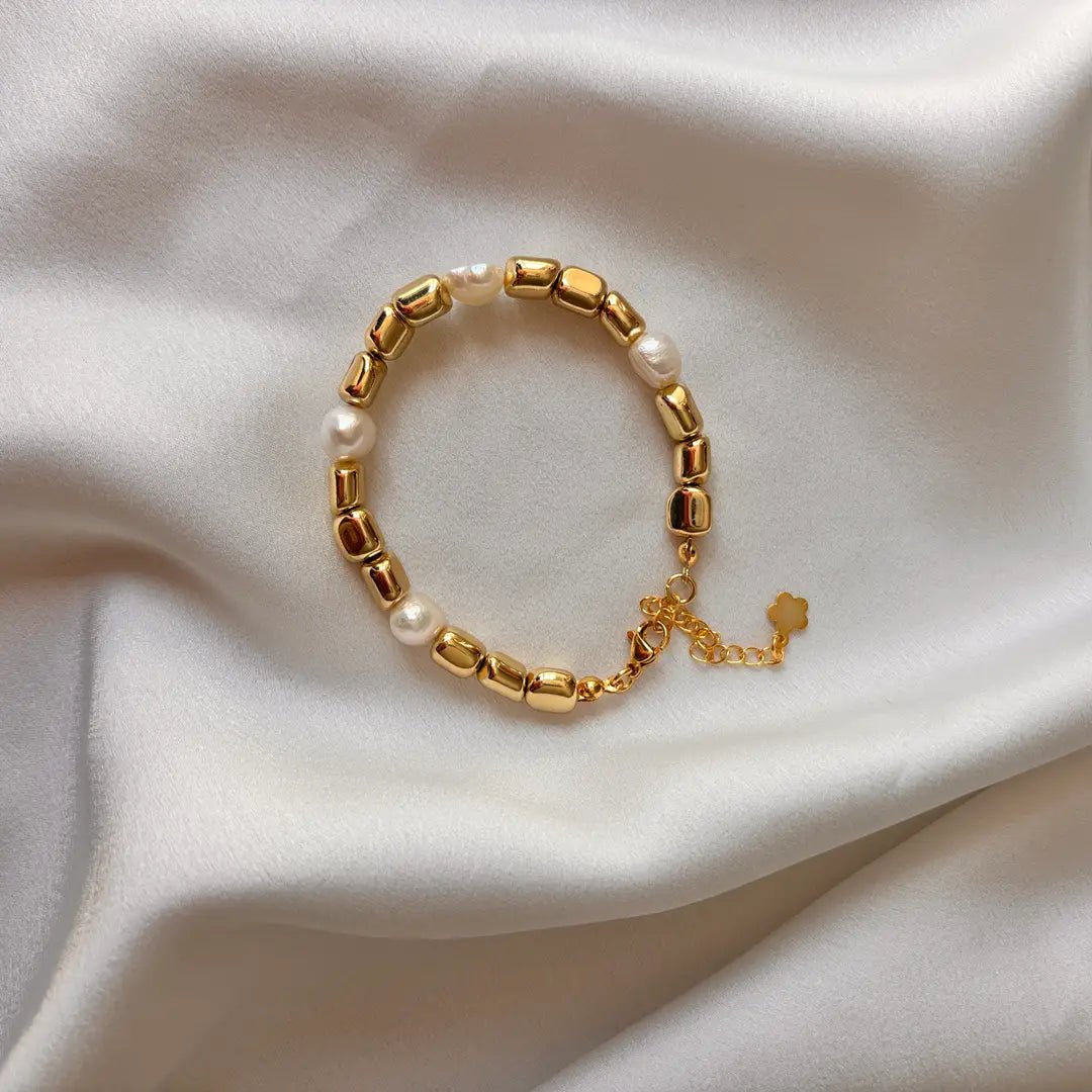 Costa d’Oro - Bracciale in Ematite e Perle d’Acqua Dolce sfaccettate - OE!