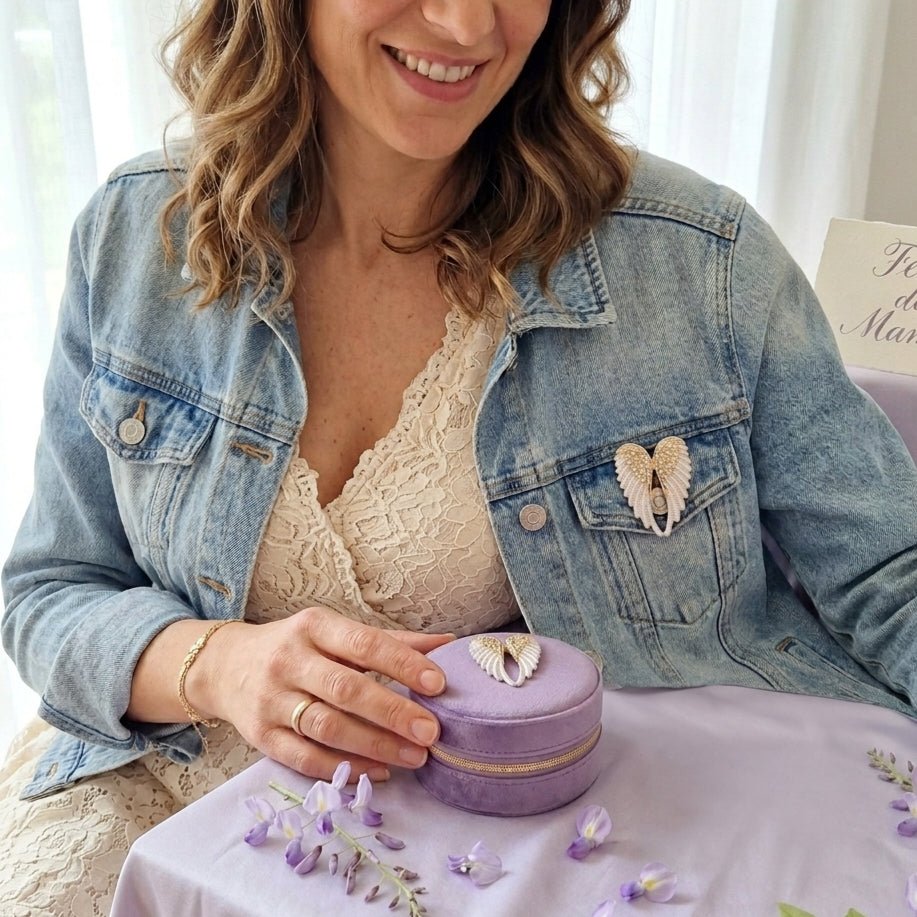 custode alato portagioie in velluto con spilla in strass artigianale made in Italy - OE!