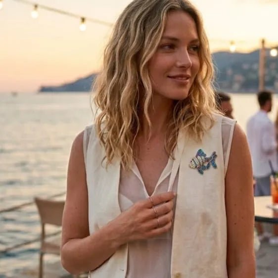 Custode marino portagioie in velluto con spilla artigianale - OE!