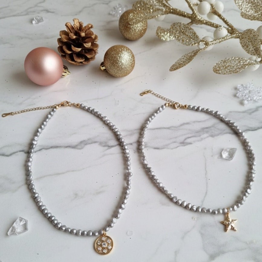 Diamond collana con perle di fiume e ciondolo in zirconi