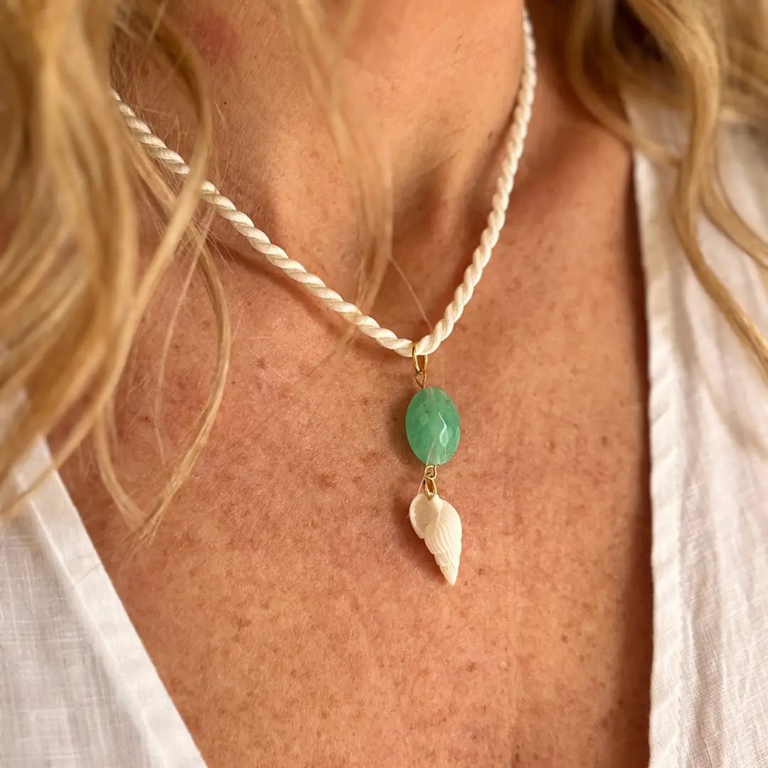 Emerald Capri – Collana in corda e crisoprasio - OE!