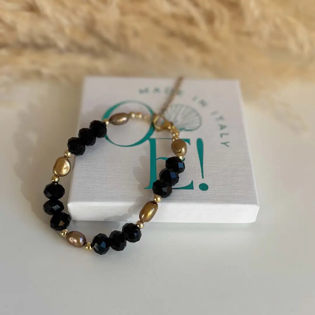 FIAMMA BLACK – Bracciale con mezzi cristalli e perle - OE!
