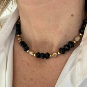 FIAMMA BLACK – Collier con mezzi cristalli e perle - OE!