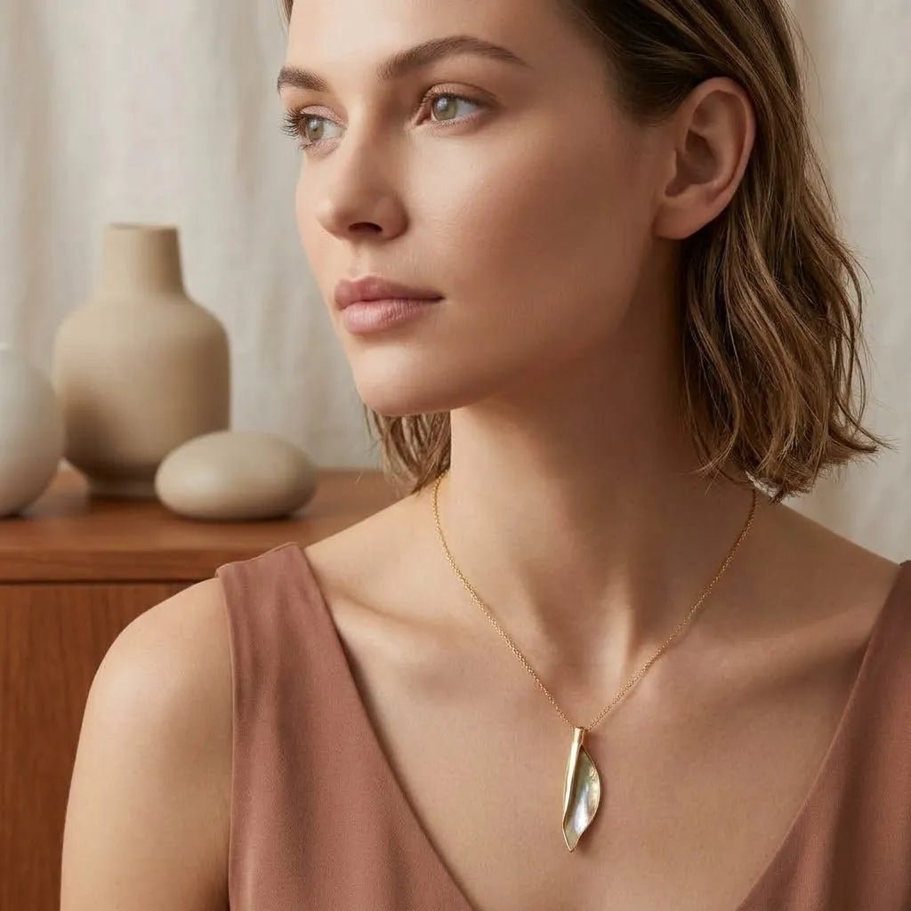 foglia-di-mare-collana-indossata