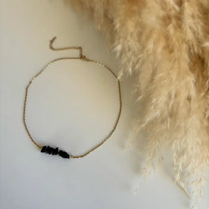 FRAMMENTI NERI – Collana con schegge naturali di onice - OE!