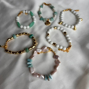 Furore White - Bracciale in cristalli bianchi e gocce dorate - OE!