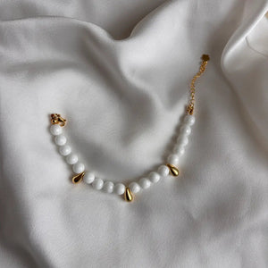 Furore White - Bracciale in cristalli bianchi e gocce dorate - OE!