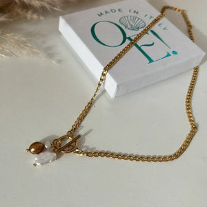 GENTILEZZA – Collana a catena dorata con perla - OE!