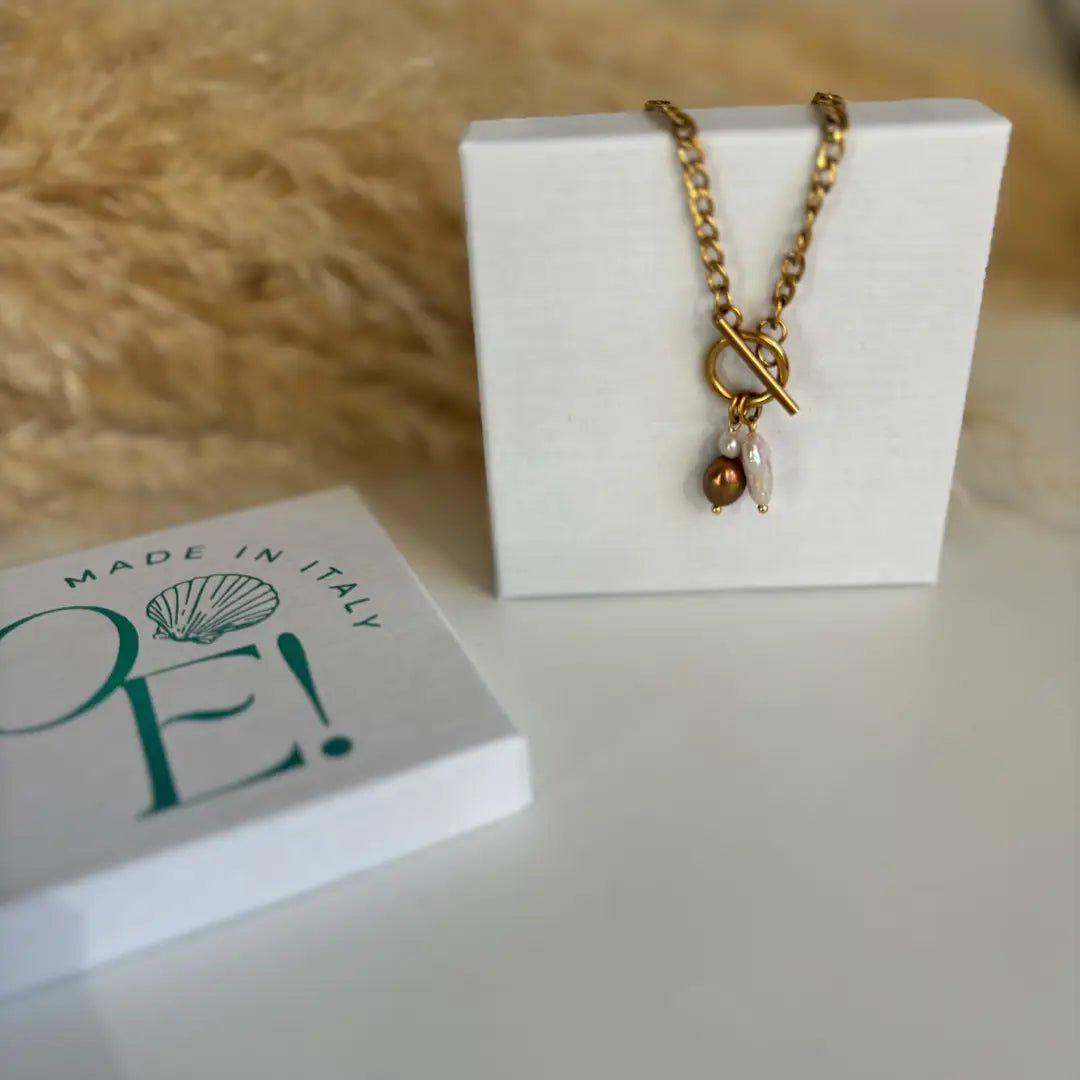 GENTILEZZA – Collana a catena dorata con perla - OE!