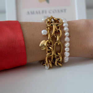 IN MOVIMENTO - Bracciale con perle e conchiglia - OE!