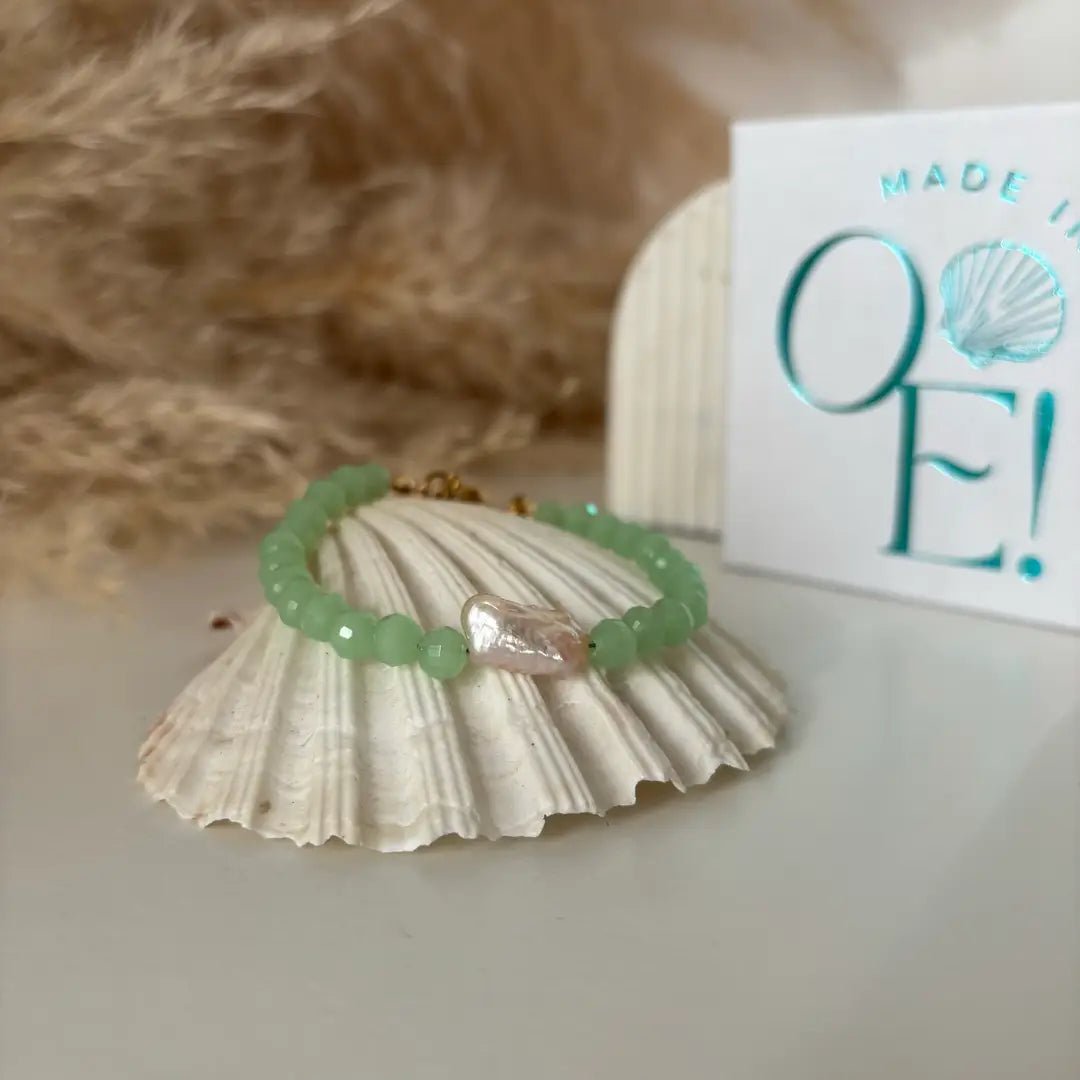 INCASTRI VERDI – Bracciale con perle keshi e perline di cristallo - OE!