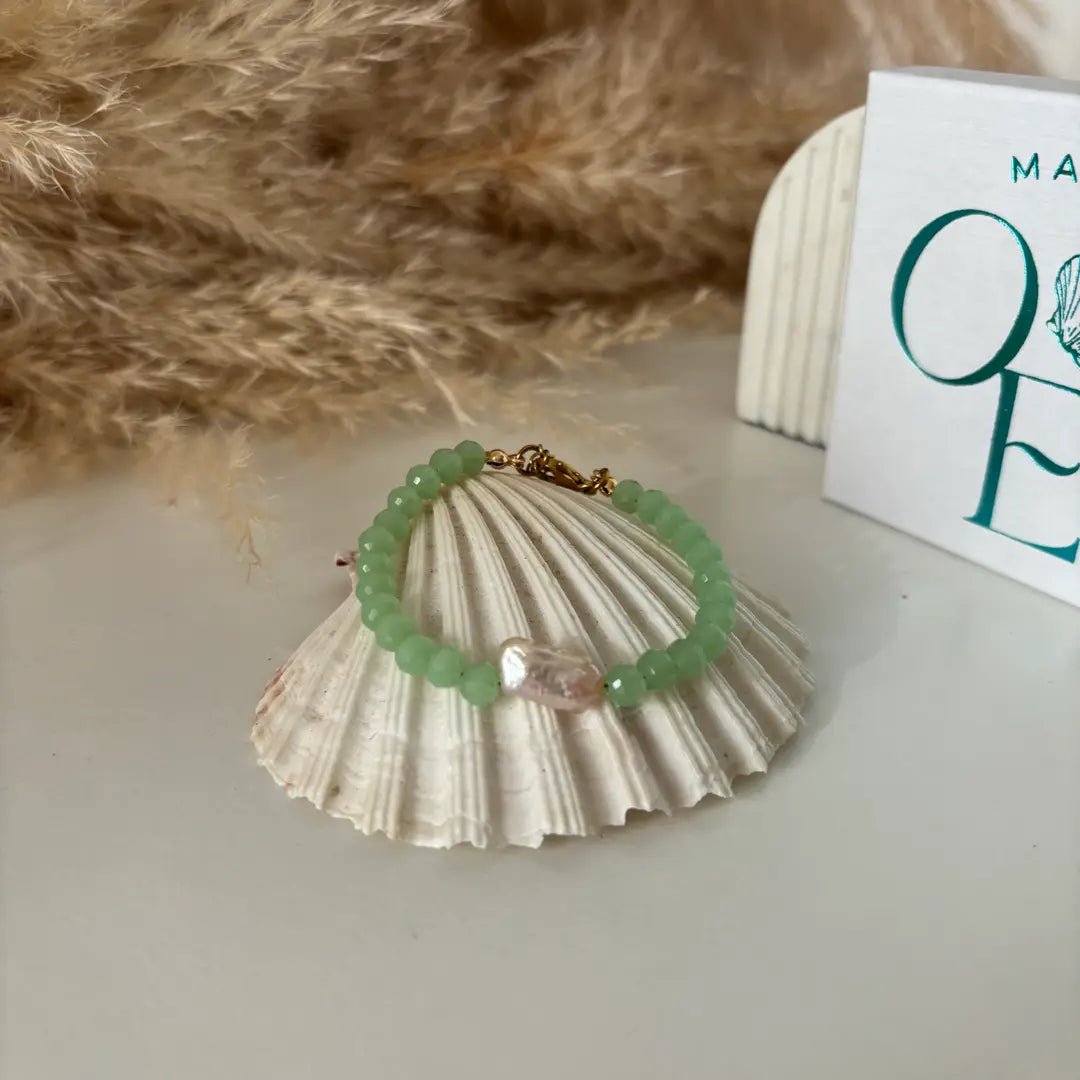 INCASTRI VERDI – Bracciale con perle keshi e perline di cristallo - OE!