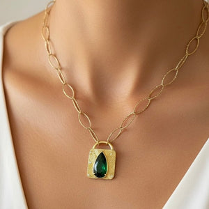 Mystic Lock Pendant - OE!