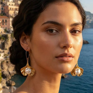 ninfea-d-oro-orecchini-indossati