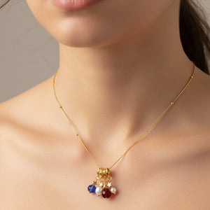 Noelya - Collana Charm Natalizi Placcato Oro 18k - Acciaio Inox e Cristalli Artigianali Made in Italy - OE!