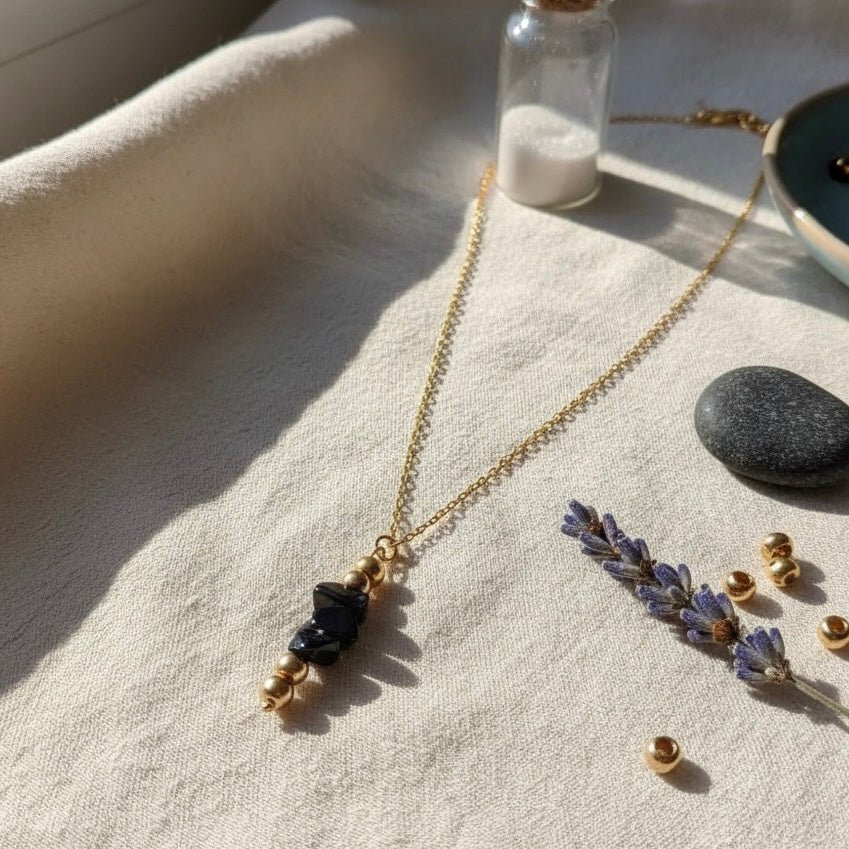 ONYX – COLLANA CON PENDENTE - OE!