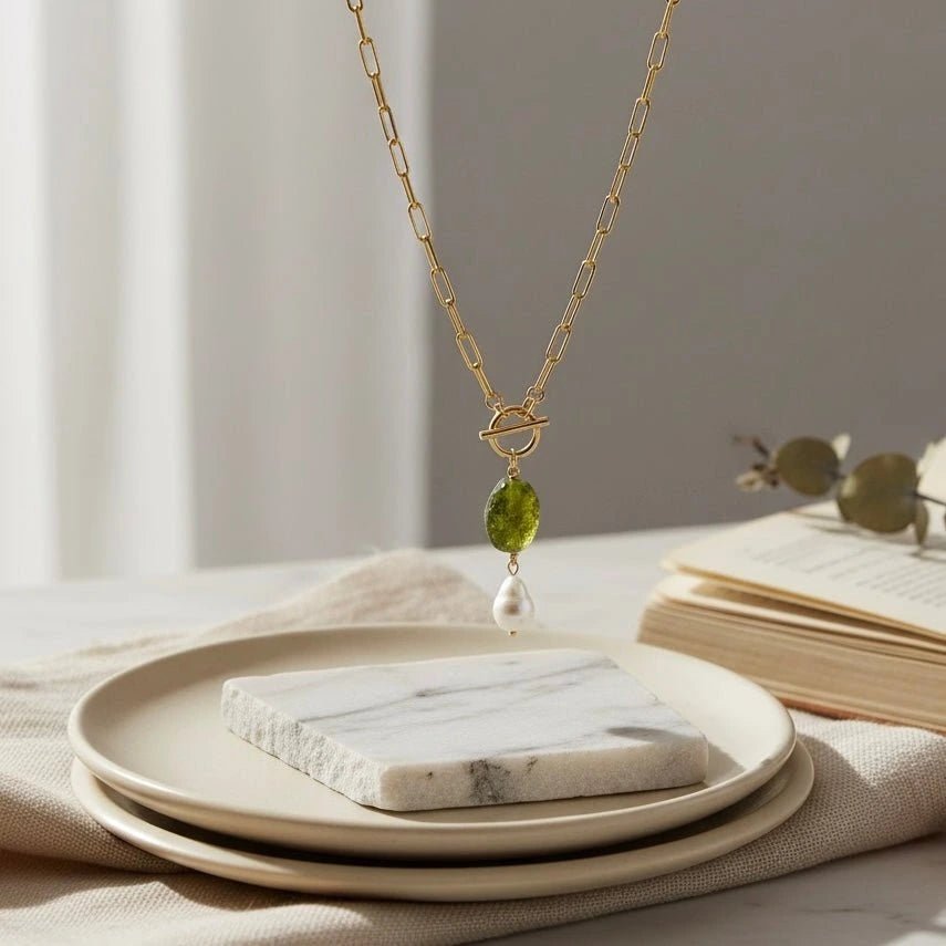 PERIDOT GRACE - Collana Artigianale Peridoto Verde e Perla Naturale - OE!