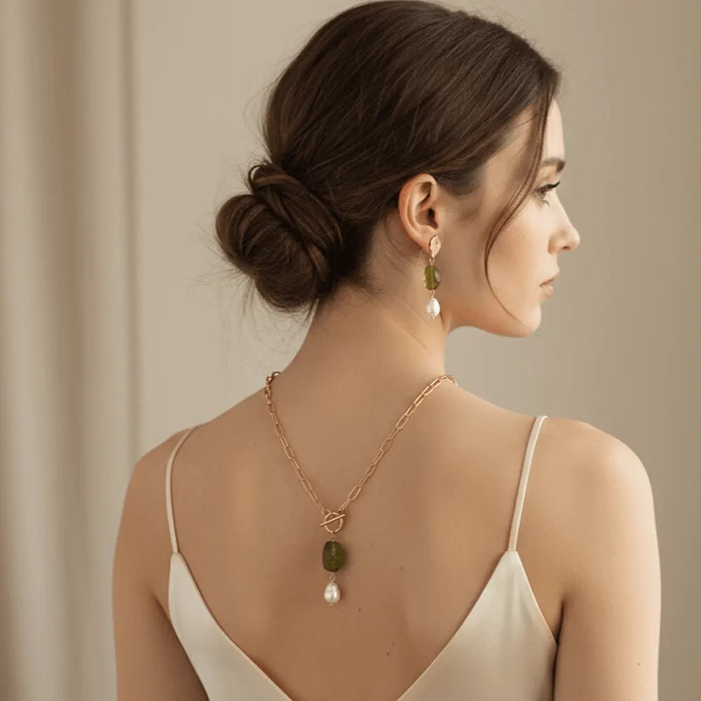 Peridot grace orecchini peridoto e perla naturale unica