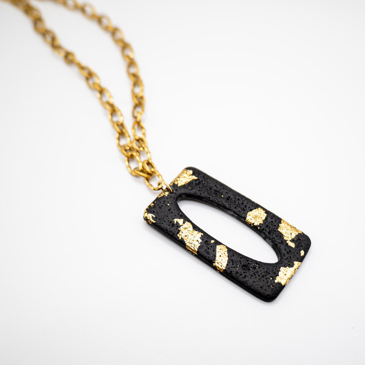 POMPEI - Collana lunga con ciondolo nero - OE!