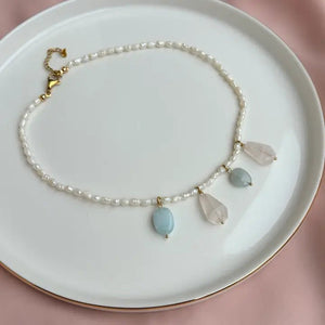 PRIMAVERA – Collana con Acquamarina, Quarzo Rosa e Perle - OE!