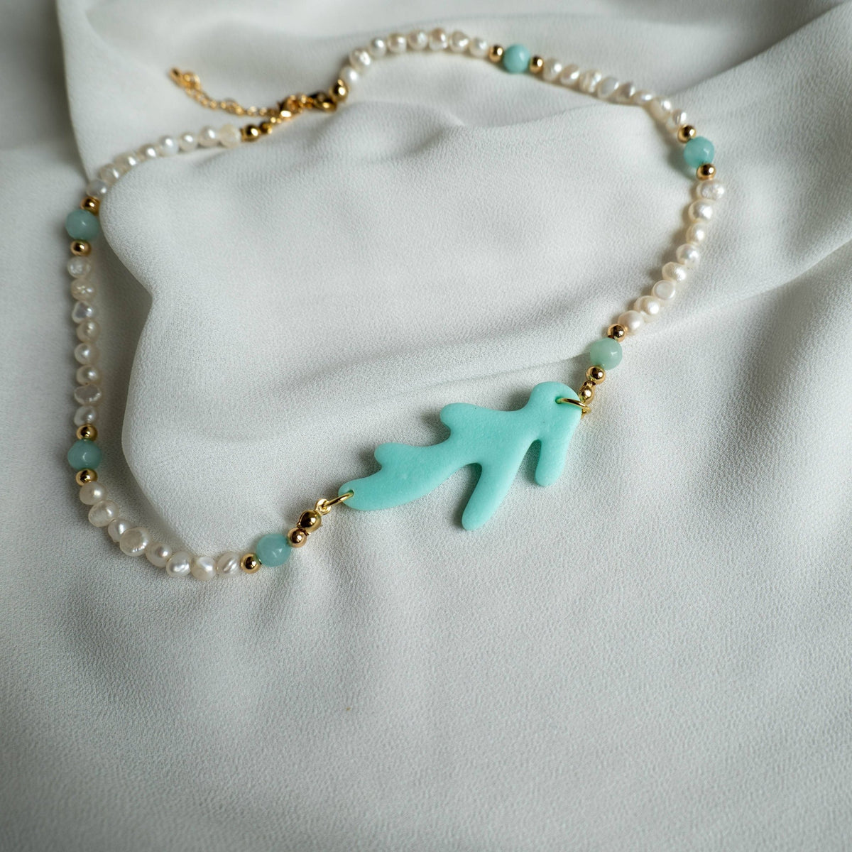 PROFONDO BLU - Collana con perle fi fiume e acquamarina - OE!