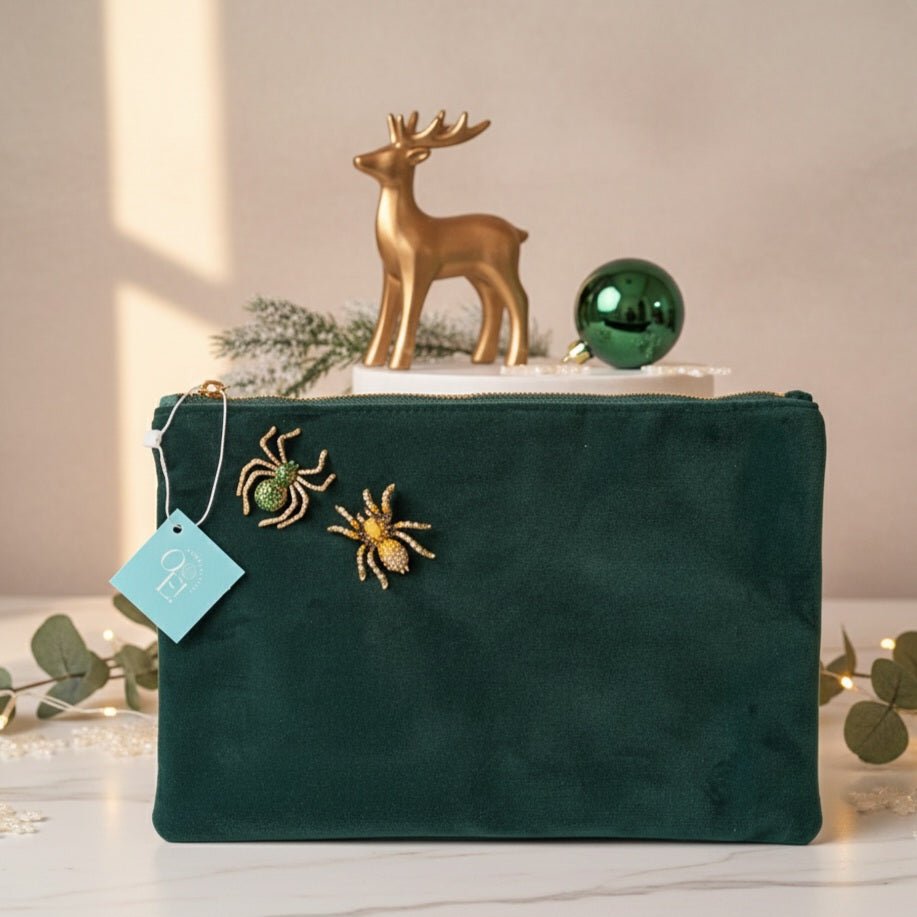 RAGNI - Pochette in Velluto Verde Artigianale Made in Italy con spille Ragno staccabili - OE!